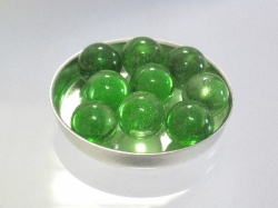 Restposten Durchsichtige Glaskugeln grün, 14 mm, 375 gr. im Netz