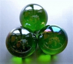 Glaskugeln leicht irisierend dunkelgrün-moosgrün, 25 mm, Stck