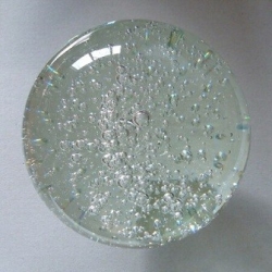Kristallglaskugel 8 cm, klar-transparent mit vielen Blasen