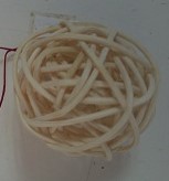 Sonderposten Rattankugel natur-cremefarben, DM 3 cm